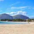 Descubre Puerto de Alcudia: Un Paraíso Mediterráneo para Todos los Gustos